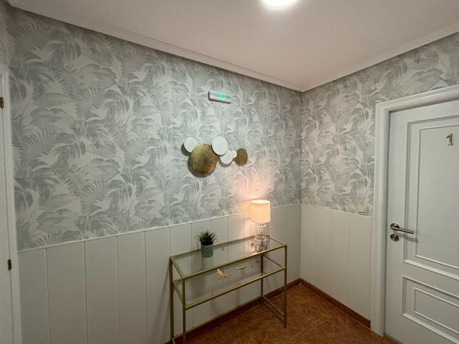 Luarca Zabala Hotel Almuña Екстериор снимка
