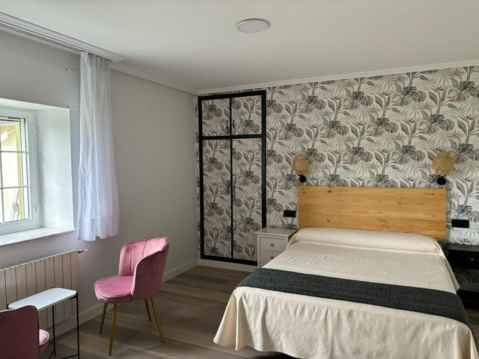 Luarca Zabala Hotel Almuña Екстериор снимка
